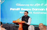 President, Dr Irfaan Ali on Saturday joined the Persaud family in celebrating the life and legacy of Pandit Reepu Daman Persaud. The event, which was held to mark Pandit Persaud’s 90th birth anniversary, highlighted Pandit Persaud’s inspiring religious and political journey through a short video feature with reflections by President Ali, Vice-President Dr Bharrat Jagdeo, Dr Vindhya Persaud and Chandra Gajraj. Singers Artie Sookhai- Khellawan, Vishale Samlall, Ben Parag, Neval Chatelal and Suraj Singh presented a selection of Pandit Persaud’s favourite bhajans and Hindi film songs.  In his remarks, President Ali spoke of Pandit Persaud’s long political struggle and unwavering support for the People’s Progressive Party as well as his pivotal role in relation to Hinduism and the Guyana Hindu Dharmic Sabha. He said a history of the PPP would be incomplete without reflecting on Pandit Persaud’s immense role (Photos: President Irfaan Ali/Facebook)