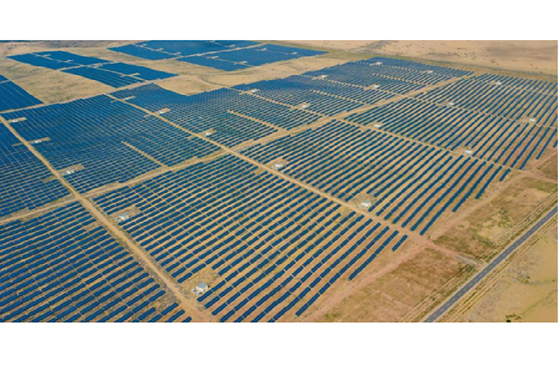 Aerial photo taken on July 11, 2018 shows a photovoltaic power base in Kubuqi Desert of north China's Inner Mongolia Autonomous Region. (Xinhua/Peng Yuan)