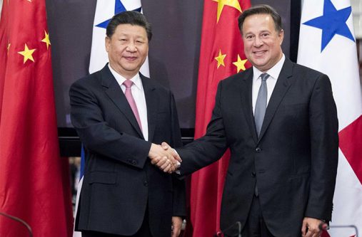 Chinese President Xi Jinping and his Panamanian
counterpart, Juan Carlos Varela