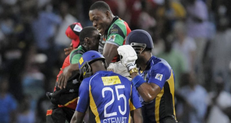 The St Kitts & Nevis Patriots beat the Barbados Tridents by ONE RUN!