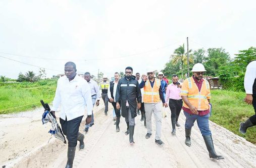 The continuation of the Heroes’ Highway from Diamond to Buzz Bee Dam on the East Bank Demerara is swiftly nearing completion (DPI)