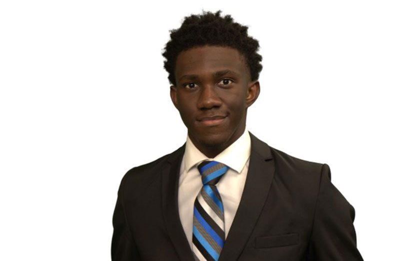 Valedictorian Daniel Hermonstine