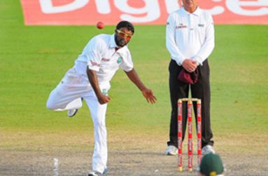 Off-spinner Narsingh Deonarine returned excellent figures of 19-11-24-5.