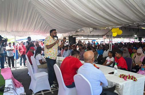President, Dr Irfaan Ali engaging fisherfolk and farmers during Sunday’s community engagement (Office of the President photos)