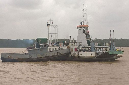 The MV Canawaima departing the Moleson Creek Stelling