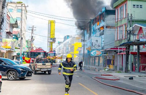 During the operation, firefighters shifted their attention to Charlotte and Albert Streets as they battled to contain a blaze that erupted at Regent Household Electronics on Regent Street, Bourda, Georgetown (Elton John photos)