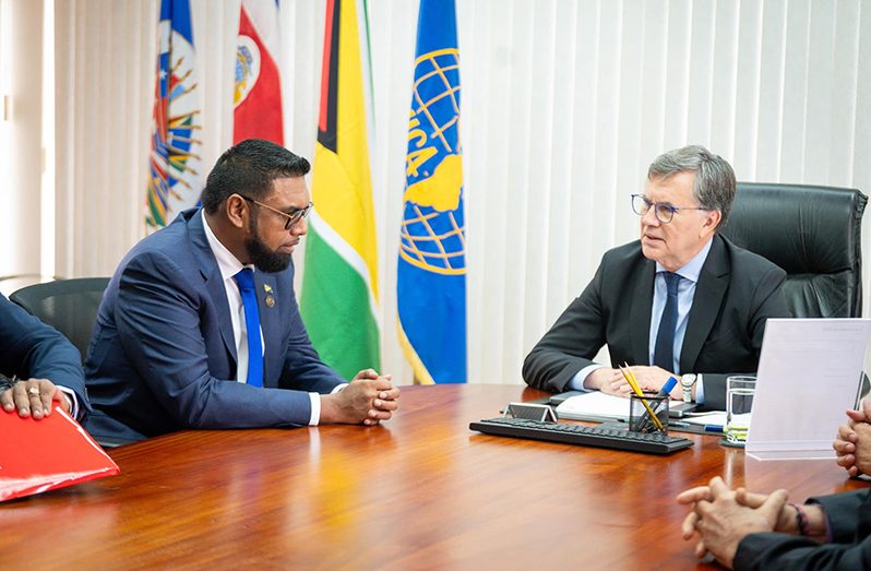 President Ali in discussion with IICA’s Director-General, Manuel Otero, in Costa Rica last week (Office of the President photo)
