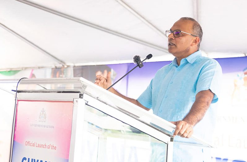 Health Minster, Dr Frank Anthony (Ministry of Health Photo)