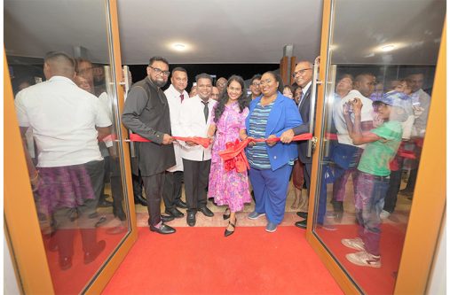 Fully staffed with skilled health professionals and outfitted with the most modern amenities, the Enmore Regional Hospital was commissioned by President, Dr. Irfaan Ali, on Friday evening