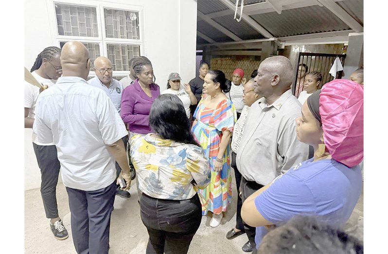 The Six Head Lewis Gym located at Callender and Independence Boulevard, Albouystown, was
turned into a temporary shelter for those displaced by the James Street, Albouystown fire, which
destroyed five houses and damaged several others on Thursday afternoon. Minister of Home Affairs, Hon. Robeson Benn; Minister of Public Works, Bishop Juan Edghill; and Minister of Human
Services and Social Security, Hon. Vindhya Persaud, visited the location to check out the facility
and to engage the affected persons (Photo: Ministry of Home Affairs/Facebook)