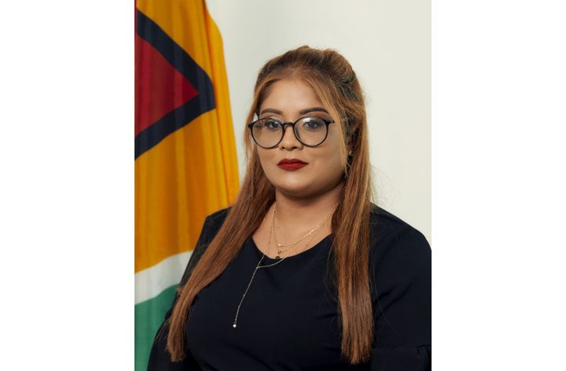 Opposition MP, Geeta Chandan-Edmond