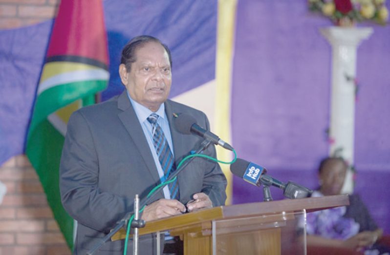 Prime Minister Moses Nagamootoo addressing the graduating class (DPI photo)