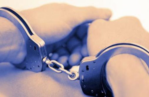 hand_cuff_criminal_crime_court