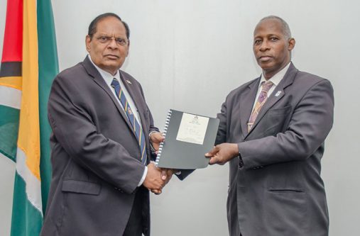 Chairman of the Guyana National Broadcasting Authority (GNBA) Leslie Sobers recently handed over to Prime Minister Moses Nagamootoo the advice for the new regulations to better enforce provisions of the broadcasting authority.