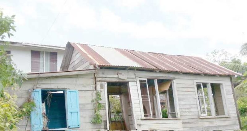 The house which collapsed and crushed Reis to death