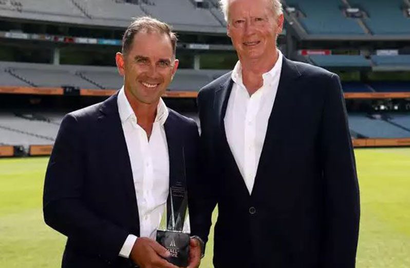 Justin Langer with Australian Cricket Hall of Fame Chairman Peter King
