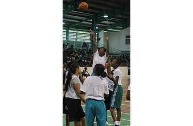 Kesann Charles with the jumpshot