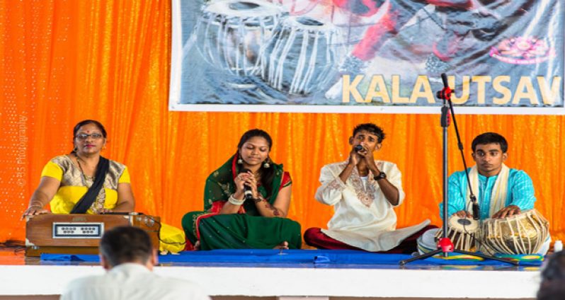 Winning duet, Rajshree Sookai and Remindra Dhoray of Central Corentyne