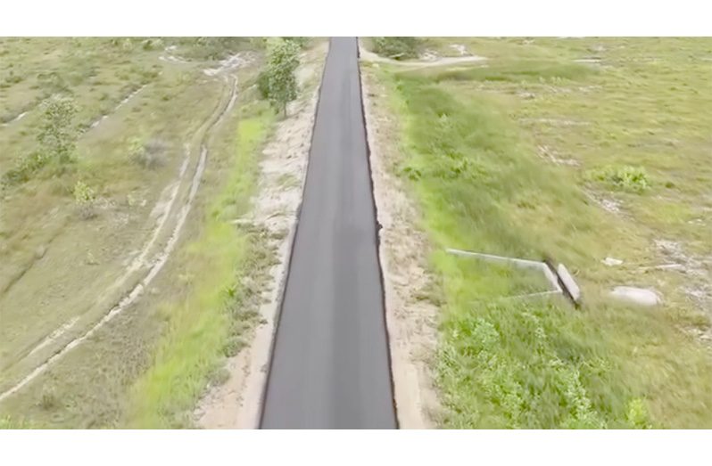 This new road connects the communities of Laluni and Kuru Kururu on the Soesdyke-Linden Highway
