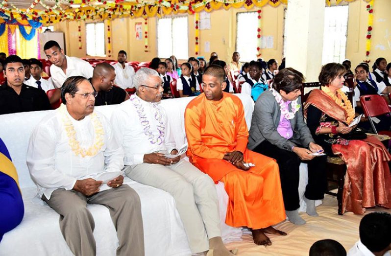 President David Granger and Prime Minister, Moses Nagamootoo and other officials at the Maha Sivraatri observances on Friday