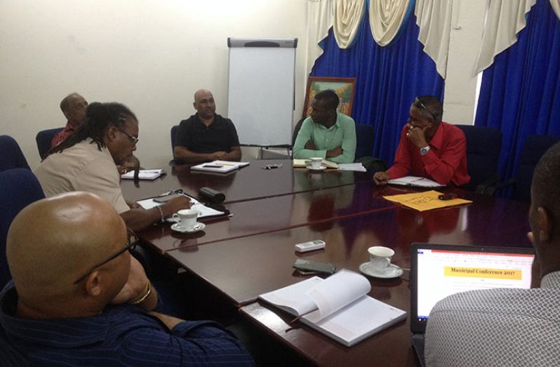 Seven of the nine mayors discussing the imminent Mayor’s Conference at the Ministry of Communities on Thursday, March 9, 2017