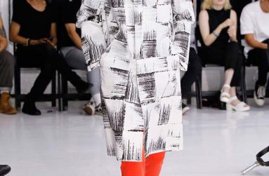 Paris Fashion Week (www.nowfashion.com)