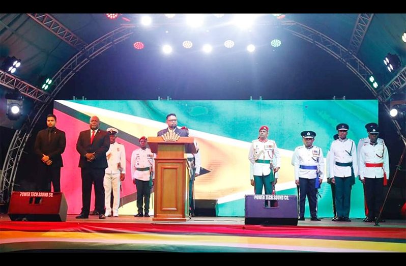 President, Dr Irfaan Ali flanked by Prime Minister, Brigadier (Ret’d) Mark Phillips; Minister of Culture, Youth and Sport, Charles Ramson, and the leaders of the Joint Services (NCN photo)