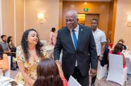 Prime Minister Brigadier (Ret’d) Mark Phillips interacting with persons at the Annual THAG Awards Dinner and Auction event (OPM photo)