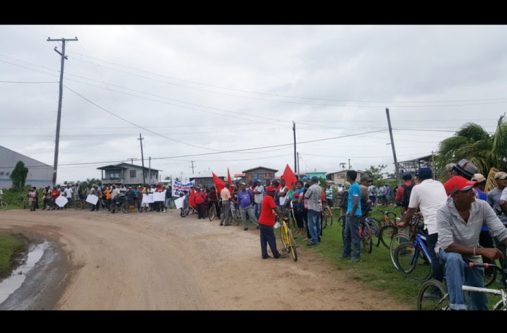 Enmore residents and sugar workers during their protest action
