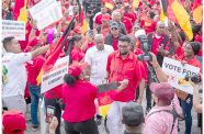 Amid the major announcements, supporters who gathered at Thursday’s engagement erupted with welcoming chants and applauses (Delano Williams photos)
