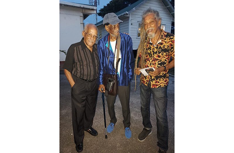 Marc Matthews, Ron Robinsonson, Ras Camo