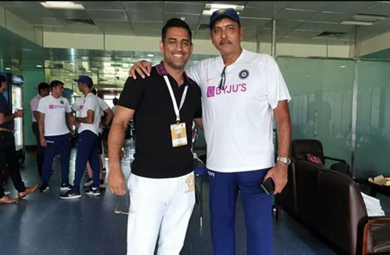 MS Dhoni and Ravi Shastri