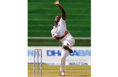Kemar Roach finishes with four wickets in the second innings.