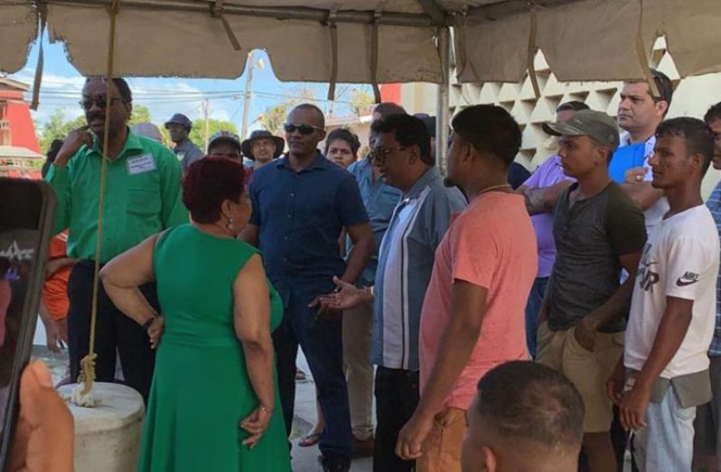 Flashback! PPP, executive member, Anil Nandlall was confronted by PNCR General Secretary Amna Ally and executive, Basil Williams
on elections day with allegations of facilitating multiple voting at Mon Repos. Mr Nandlall had denied the allegations