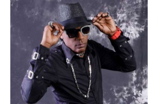 Pinchers does it for 'Mama'