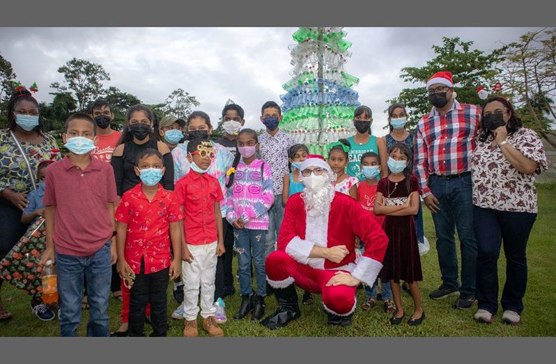 GGA/Nexgen Golf Academy and GuySuCo teamed up to spread some Christmas cheer on the East Coast recently