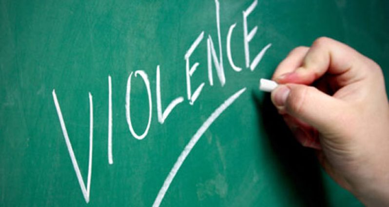 violence-in-the-classroom-203332013