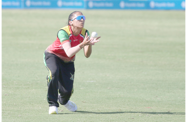 Shabnim Ismail settles under a catch